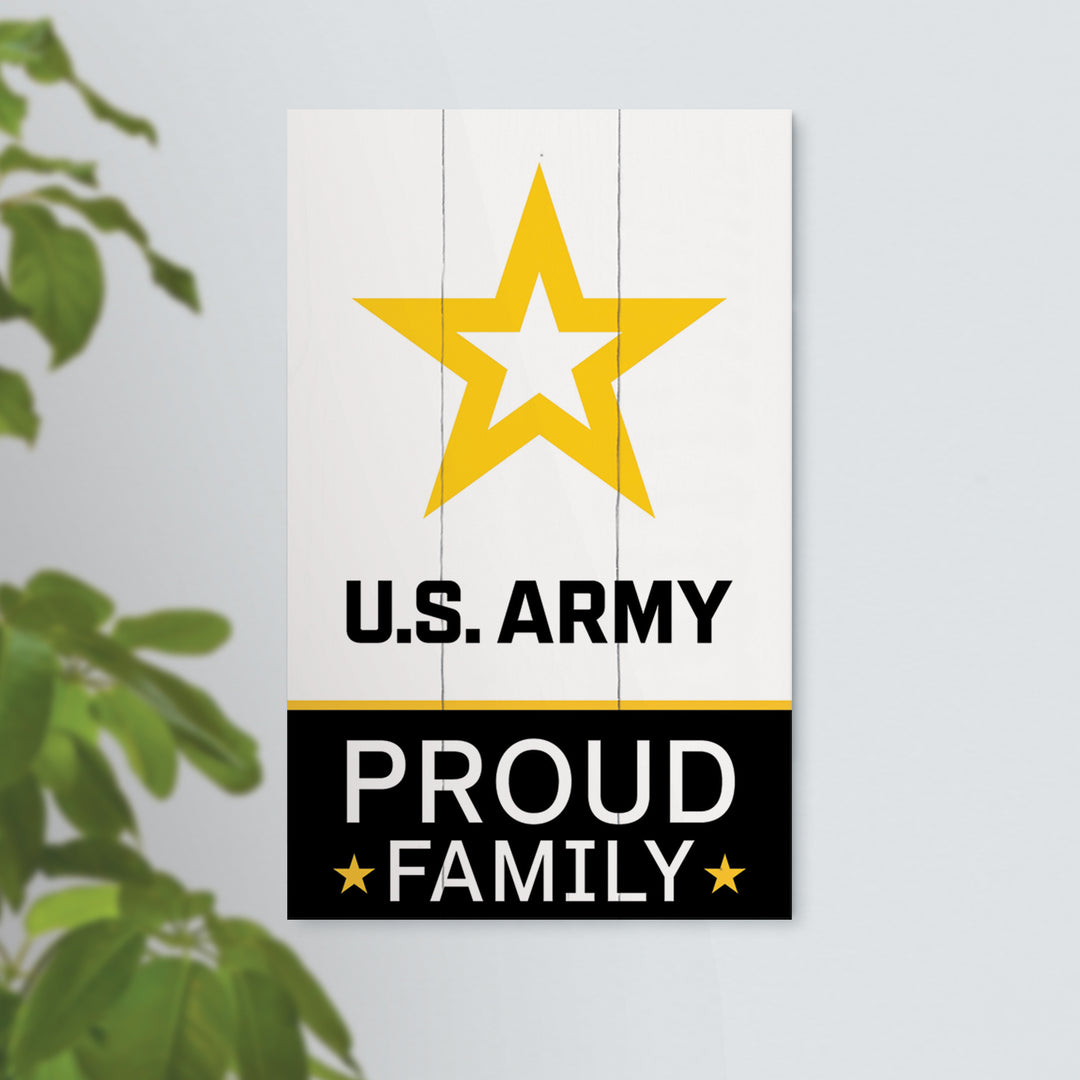 Army Proud Family Pallet Décor
