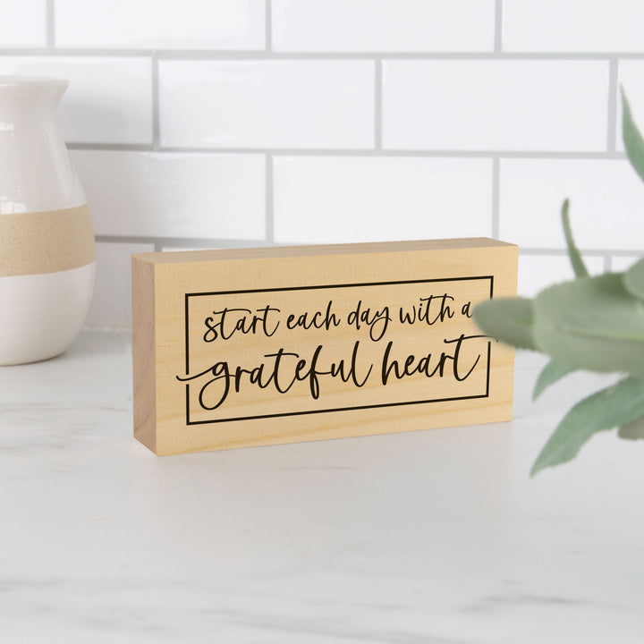 Start Each Day With A Grateful Heart Wood Block Décor